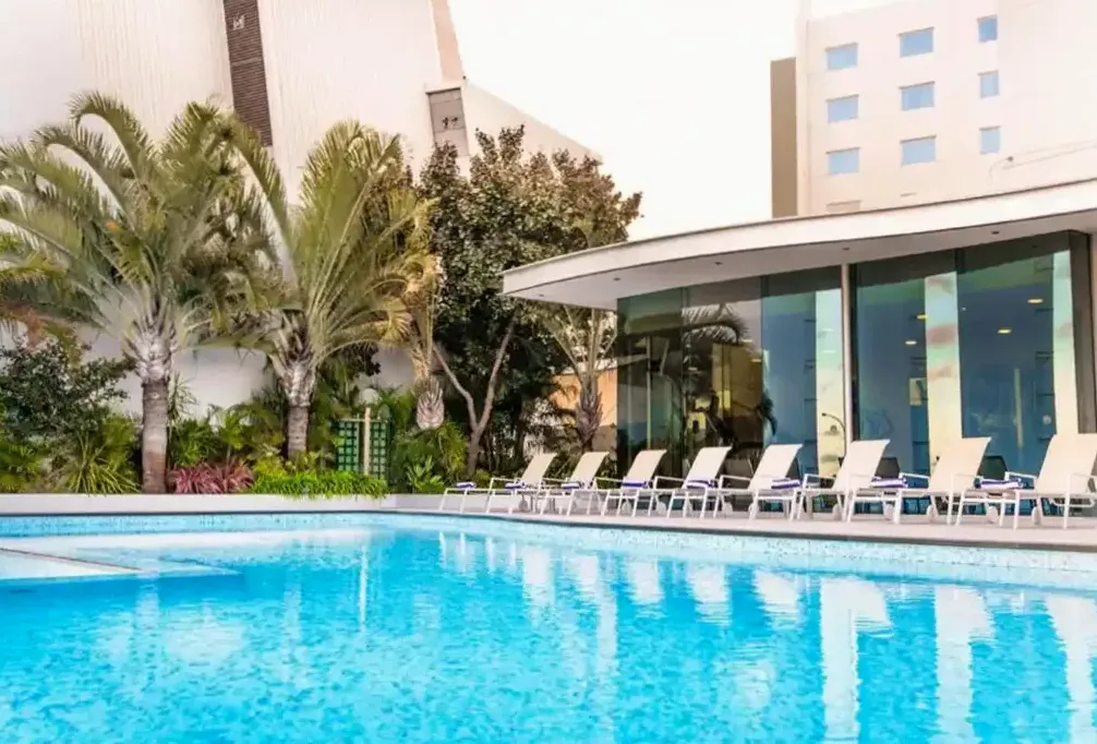 Guest photo at the lagoon